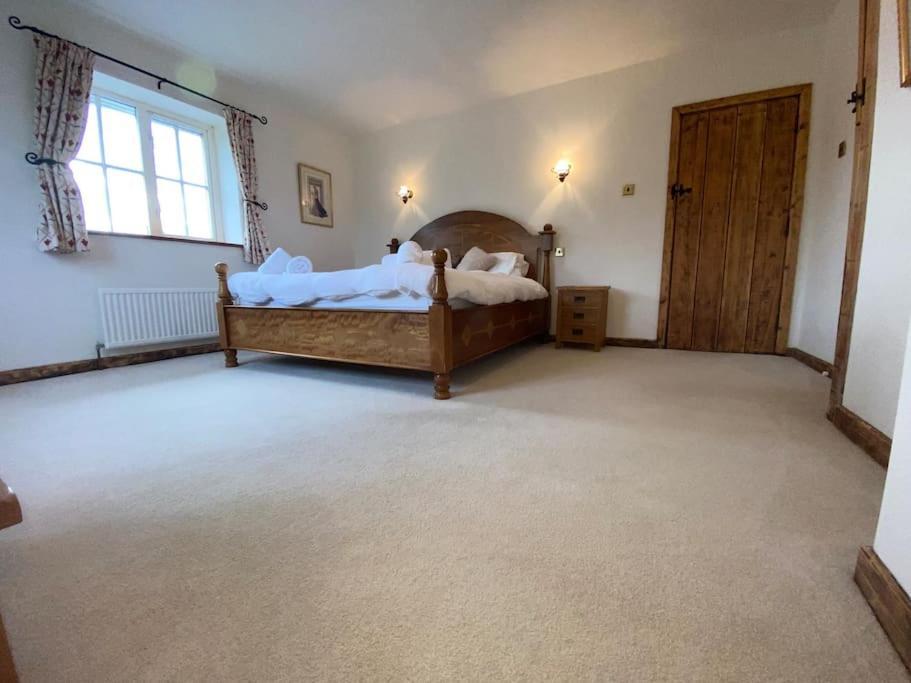 Eco-Friendly Dorset Cottage With Spa Set In Heart Of Countryside Sydling St Nicholas Bagian luar foto