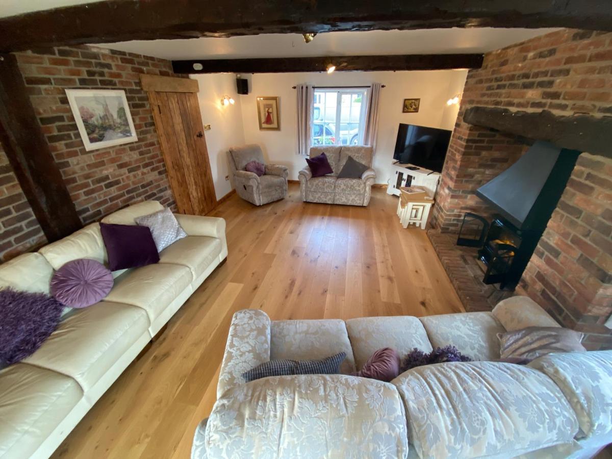Eco-Friendly Dorset Cottage With Spa Set In Heart Of Countryside Sydling St Nicholas Bagian luar foto